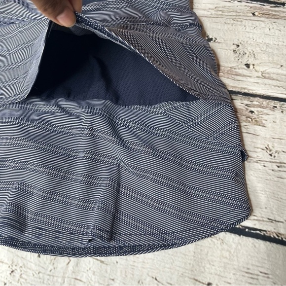 Athleta Dot/Striped Tiered Skort Size M - Picture 2 of 9